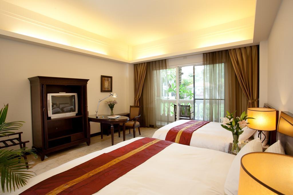 Les Hotel Tainan Exterior foto